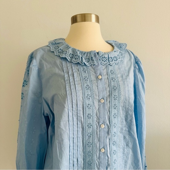 NWOT New J.Crew Eyelet Trim Button Up Shirt Frozen Lake Color L - Picture 6 of 10